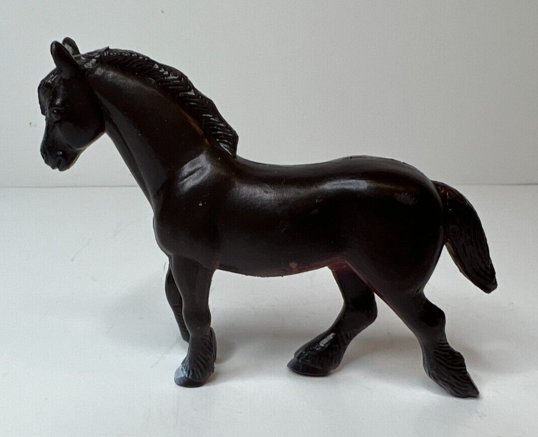 Vintage 1988 Funrise Shire Horse 3\
