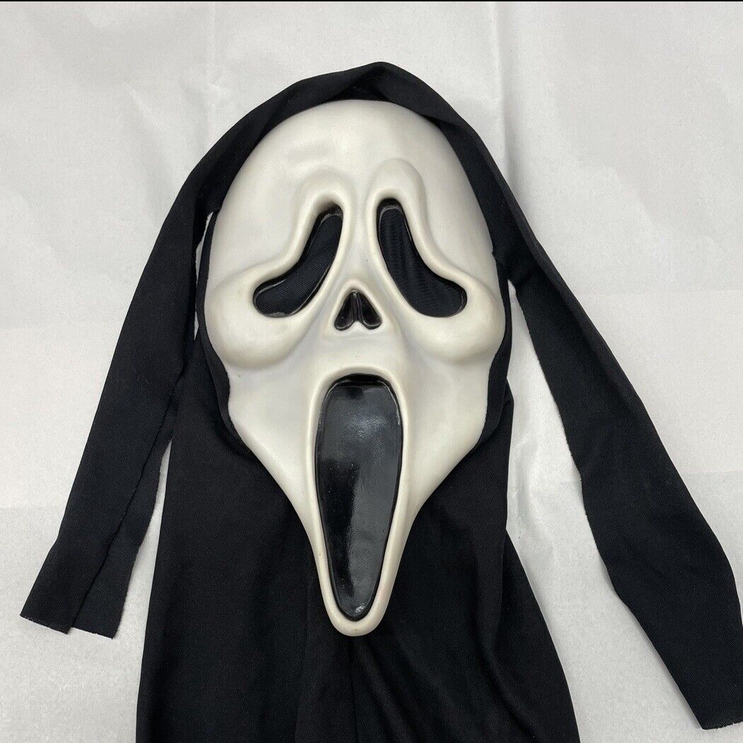 Vintage Scream Ghostface Mask Fun World Easter Unlimited 90s  MK RDS Lookalike