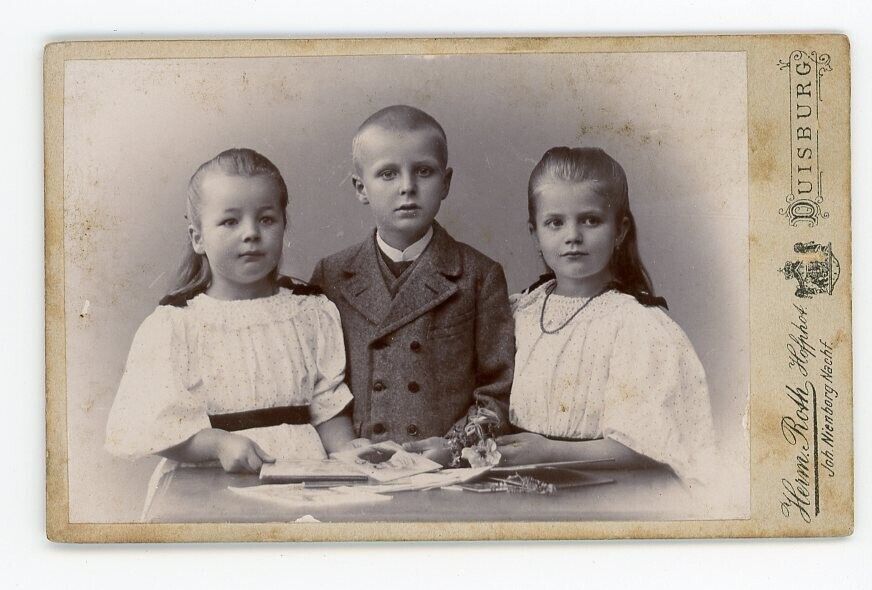 Antique CDV Photo Boy in Peacoat Pose With His 2 Cute Sisters Great Sibling Pic
