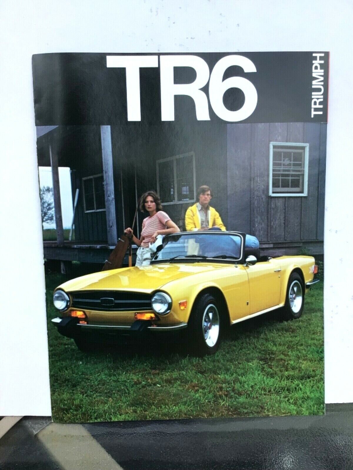 Triumph 1974 TR6 sales brochure. USA import car dealer