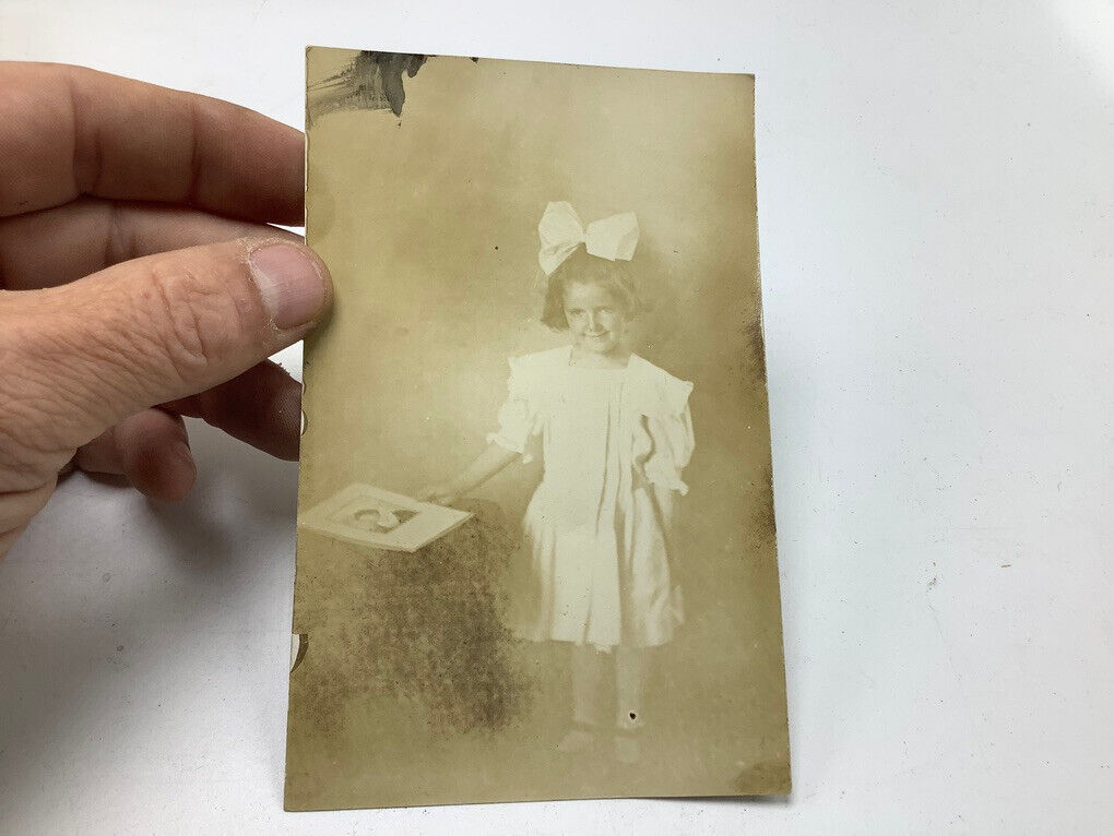 original REAL PHOTO Post Card (rppc) 1911 girl in east barrington to auntie