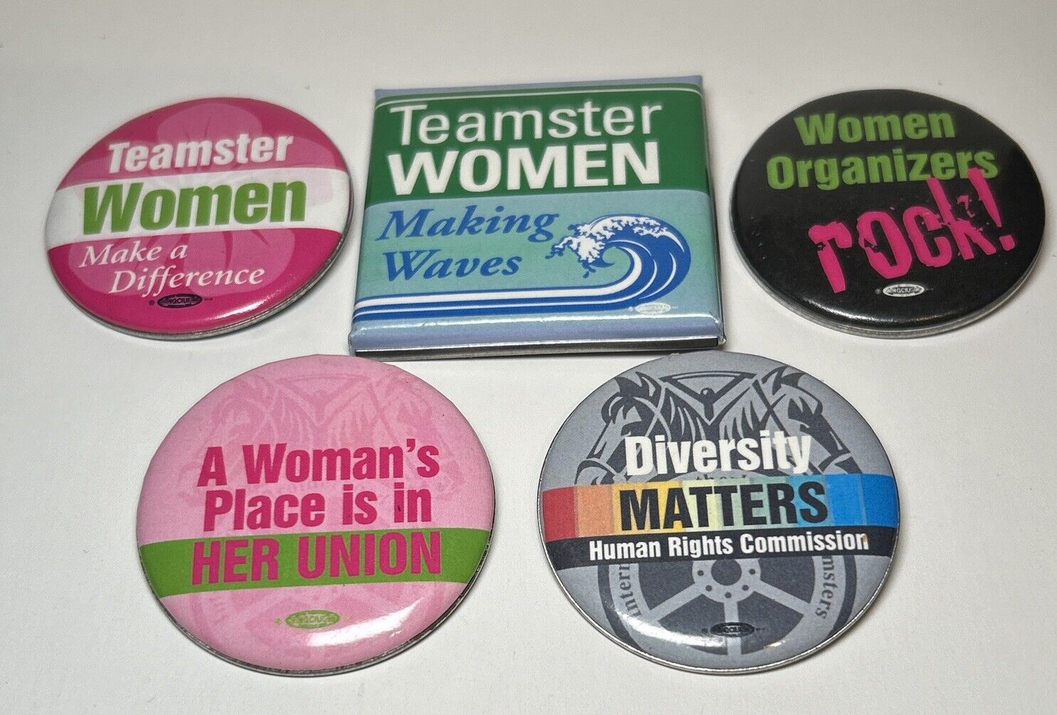Lot Of 5 TEAMSTER, Pin Buttons