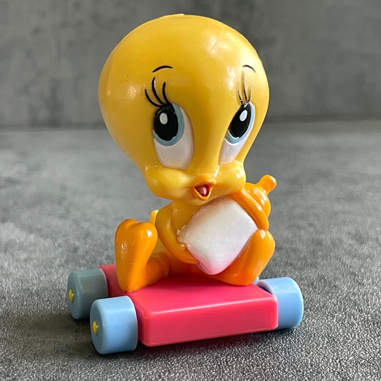 VTG 2000 DecoPac Looney Tunes Tweety Bird w/Baby Bottle Cake Topper PVC Figure