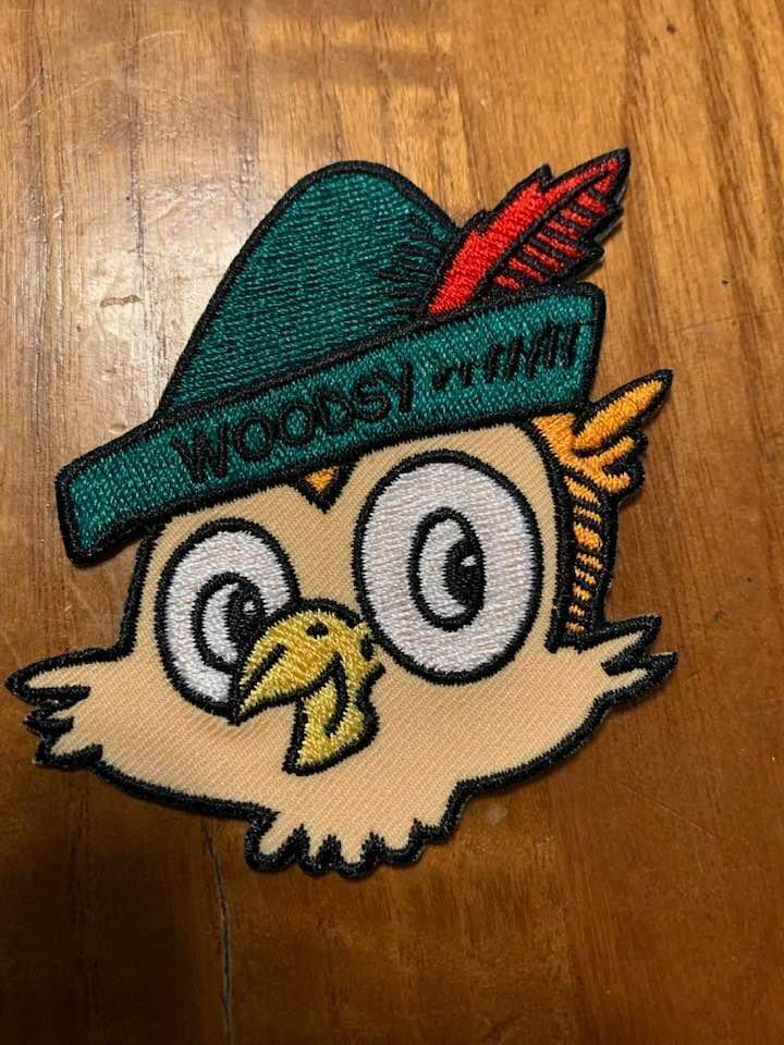 New Woodsy Owl classic designed embroidered patch Give a hoot, Don't pollute