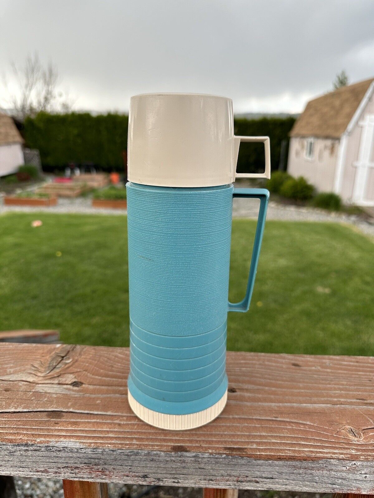 Vintage Thermos Bottle Quart Size Aqua Blue King Seeley Thermos CLEAN 