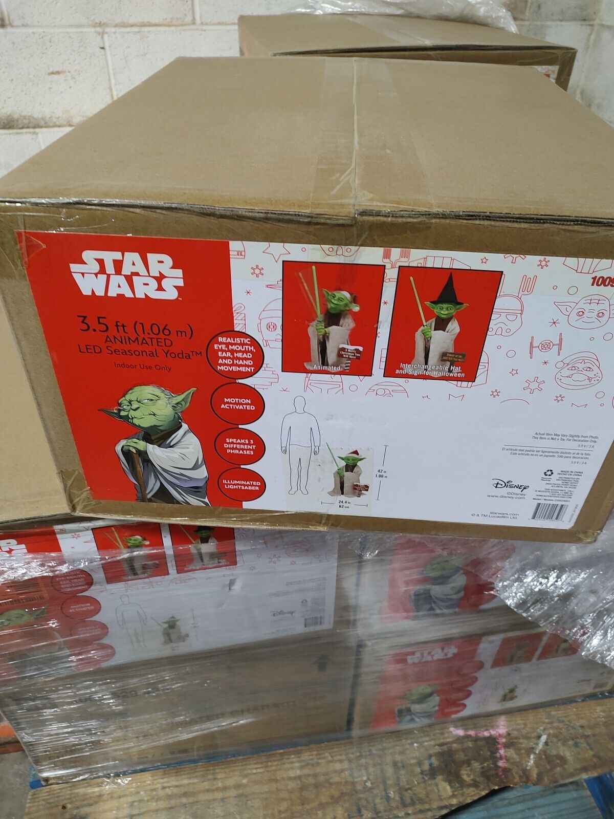 Disney Star Wars 3.5 ft Animated LED Seasonal Yoda Indoor Use Only Home Decor