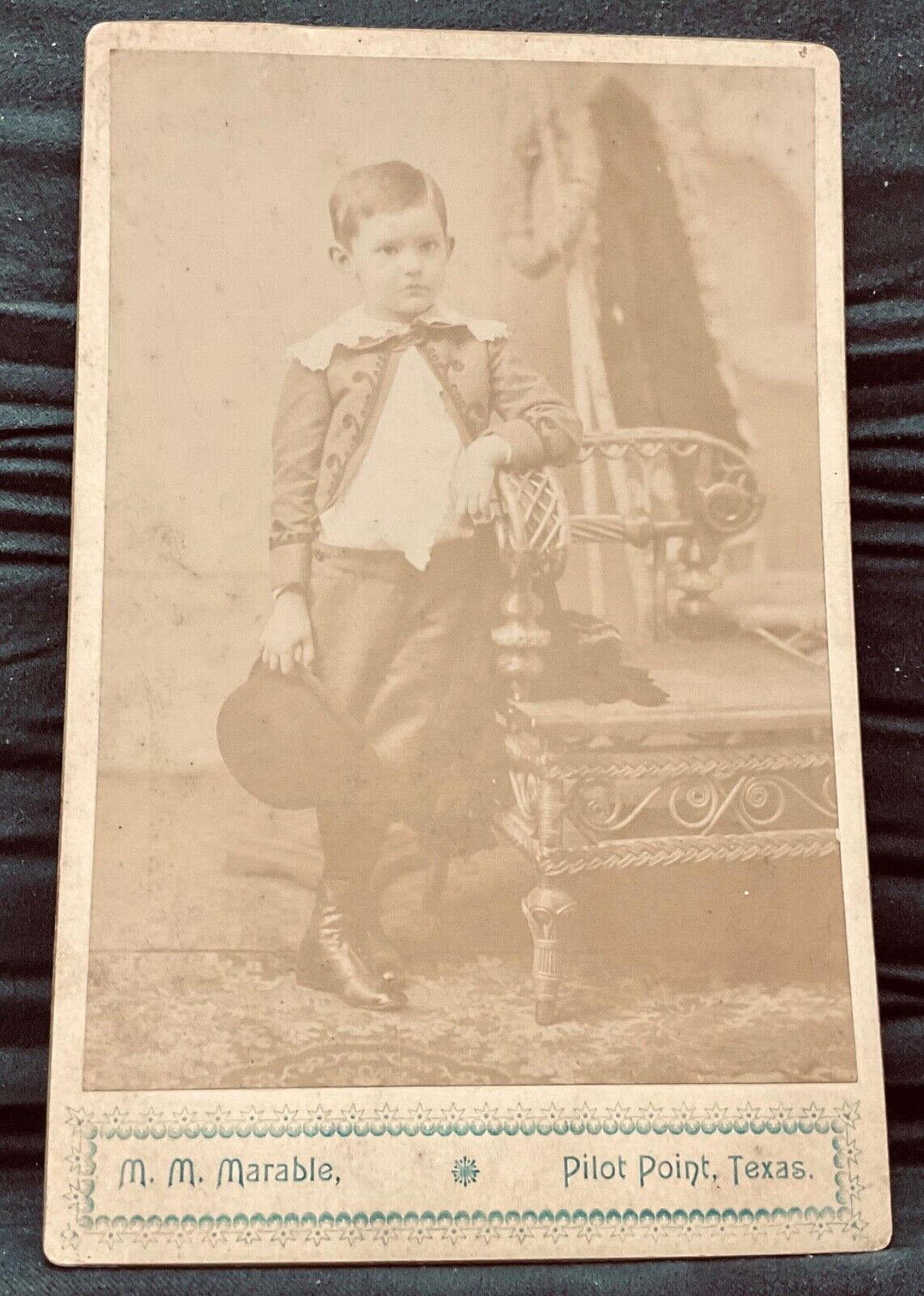 Antique Family Photo 1800's 1900' s with note by relative Cabinet Card