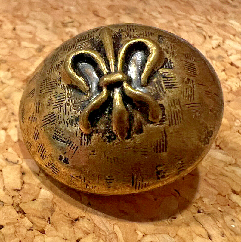 Antique Vintage Brass Fleur de Lis Button Mid-Twentieth Century ~ 7/8\