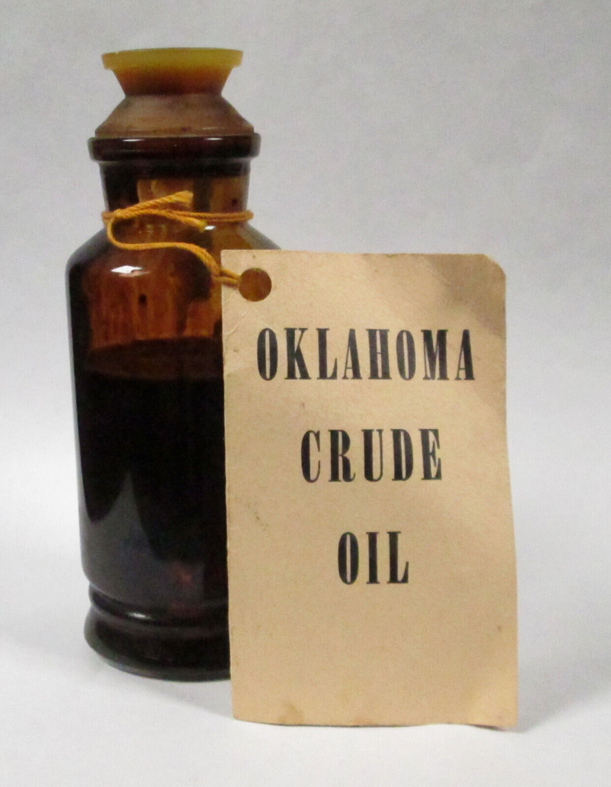 Vintage 1970s Genuine OKLAHOMA CRUDE OIL in Glass Bottle Souvenir