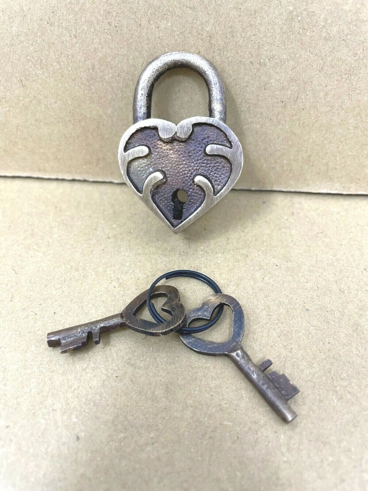 Padlock Small Victorian Heart Shaped Brass Lock, Antique Finish with 2 Keys