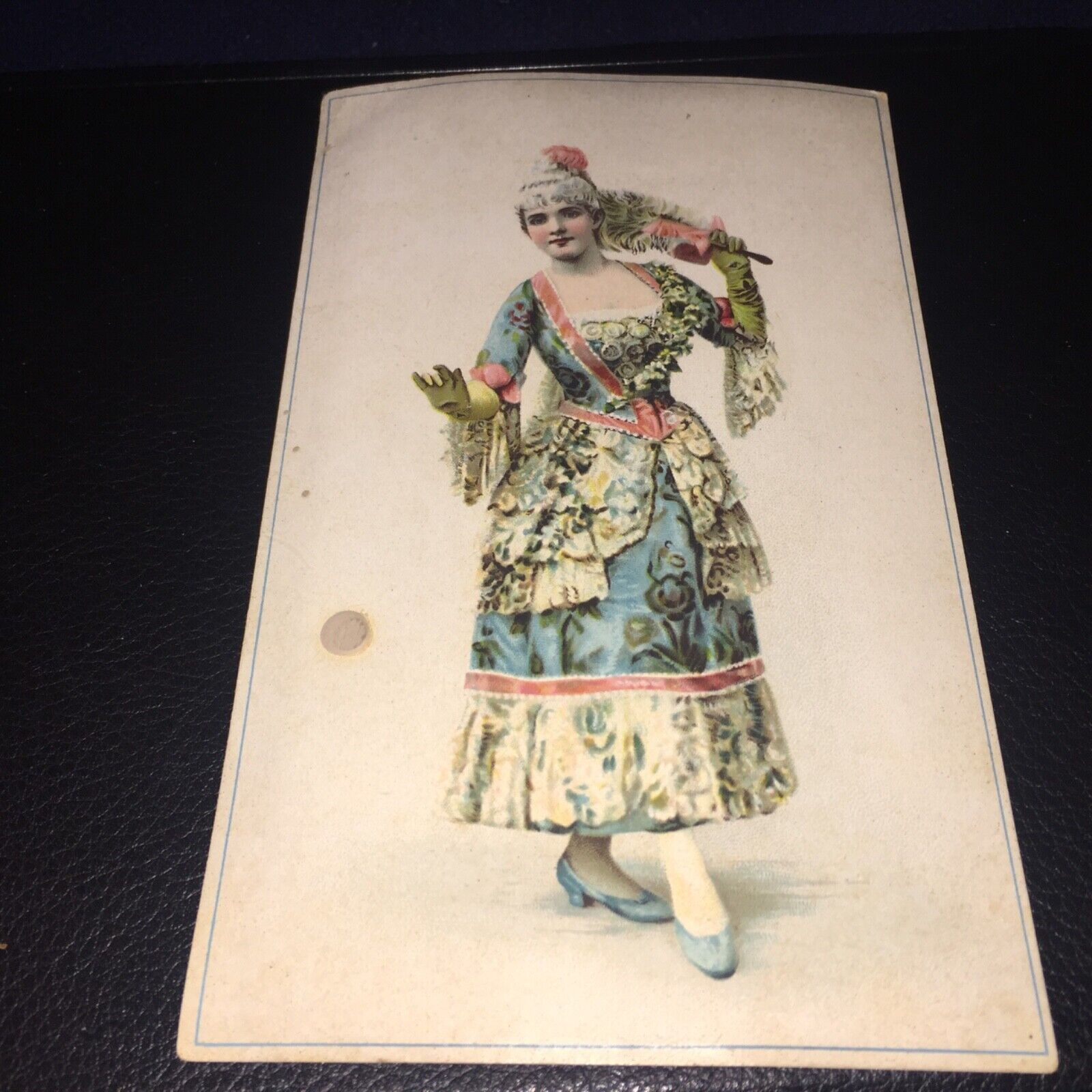 VINTAGE 1880’s VICTORIAN WOMAN DRESSED IN WONDERFUL DRESS CARD