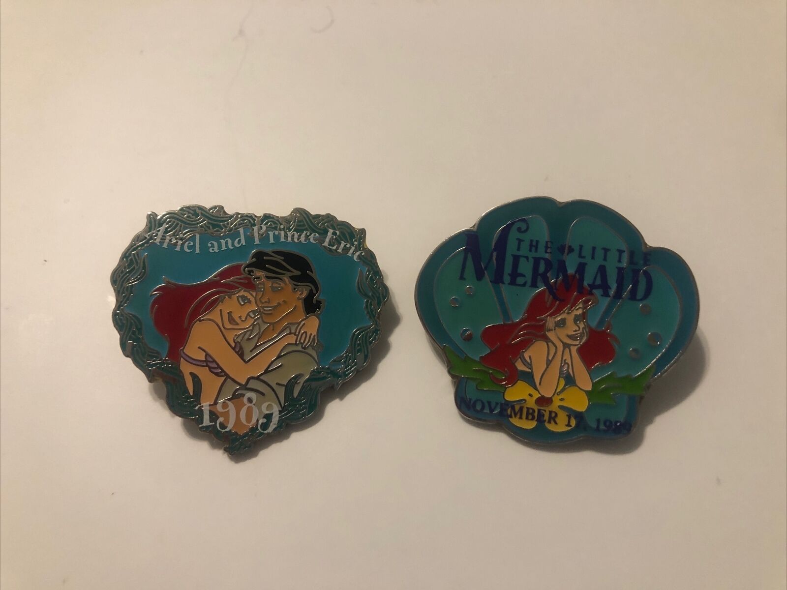 2 Vintage Ariel Pins With Metal Backs