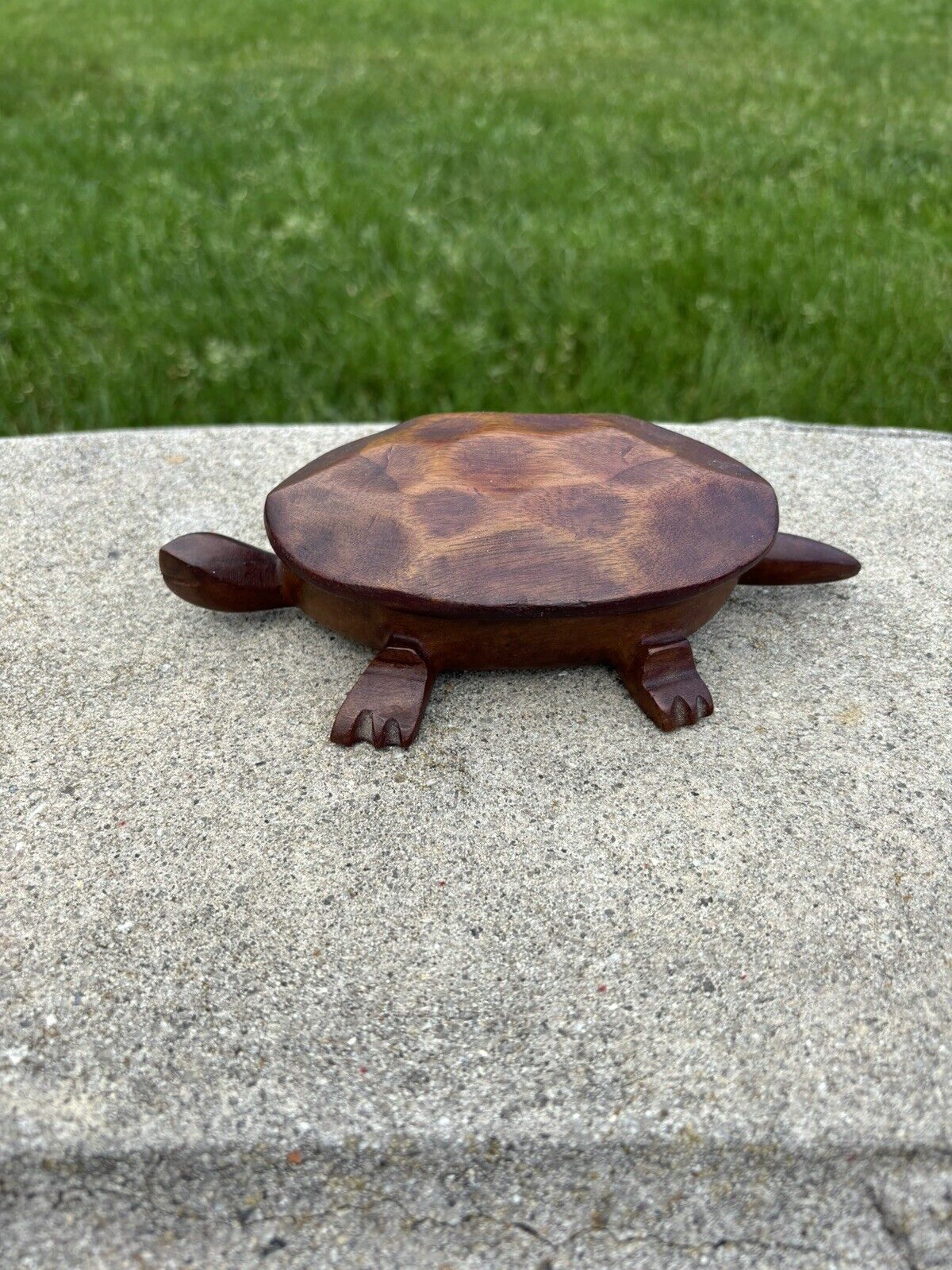 Vintage Hand Carved Wood Turtle Trinket Coin Jewelry Box