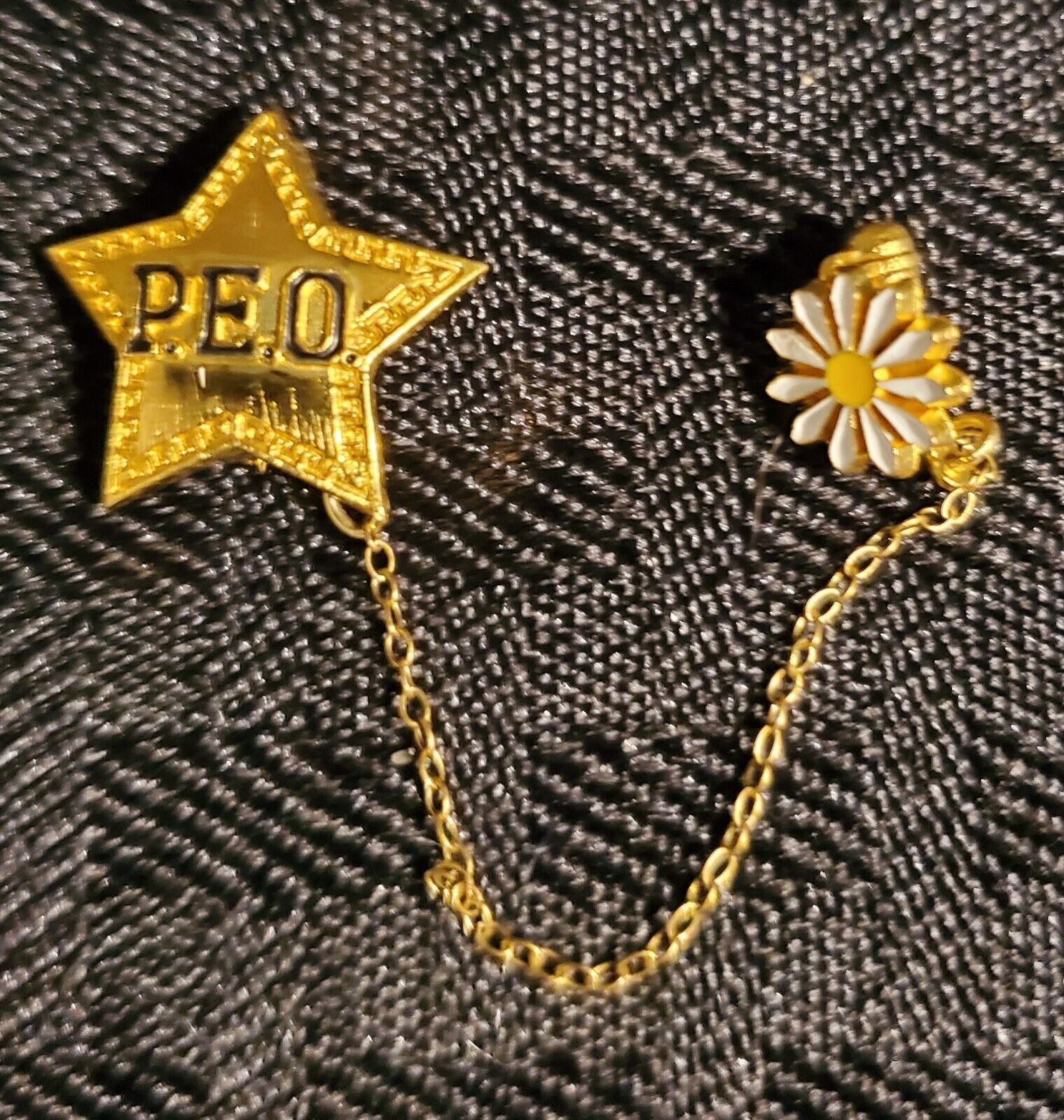 Vintage Estate PEO Sisterhood Sorority Pin with Flower RARE 