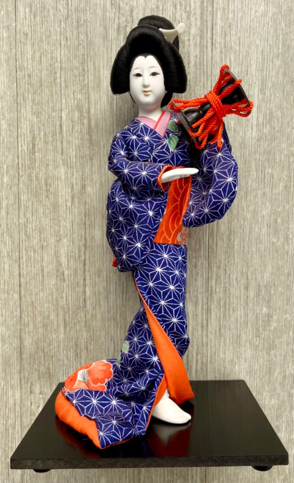 Beautiful Vintage VTG Geisha Japanese Doll with Drum 11\