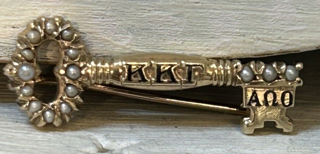 Vintage Kappa Kappa Gamma 10 Kt Gold Enamel Seed Pearl Key Pin