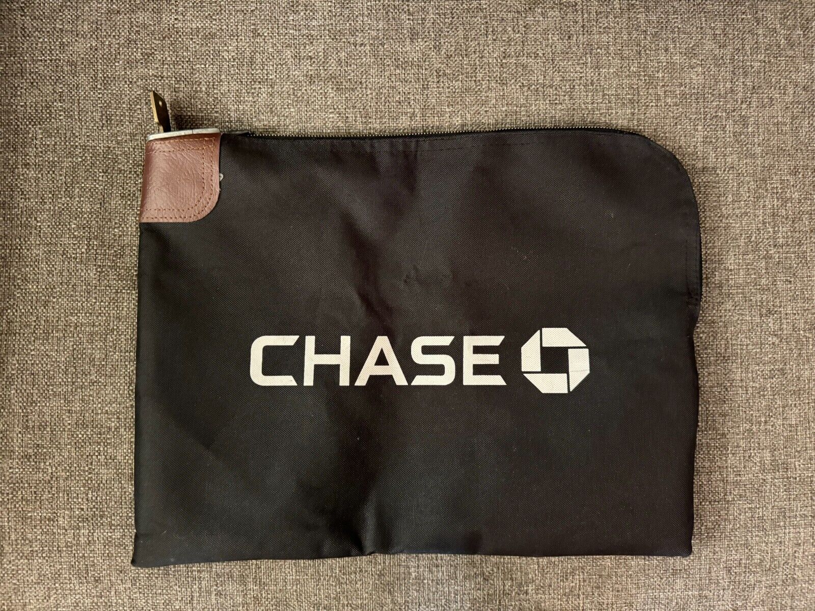 Chase Bank Arco 7 Rifkin Co. Lock Bank Deposit Bag With key