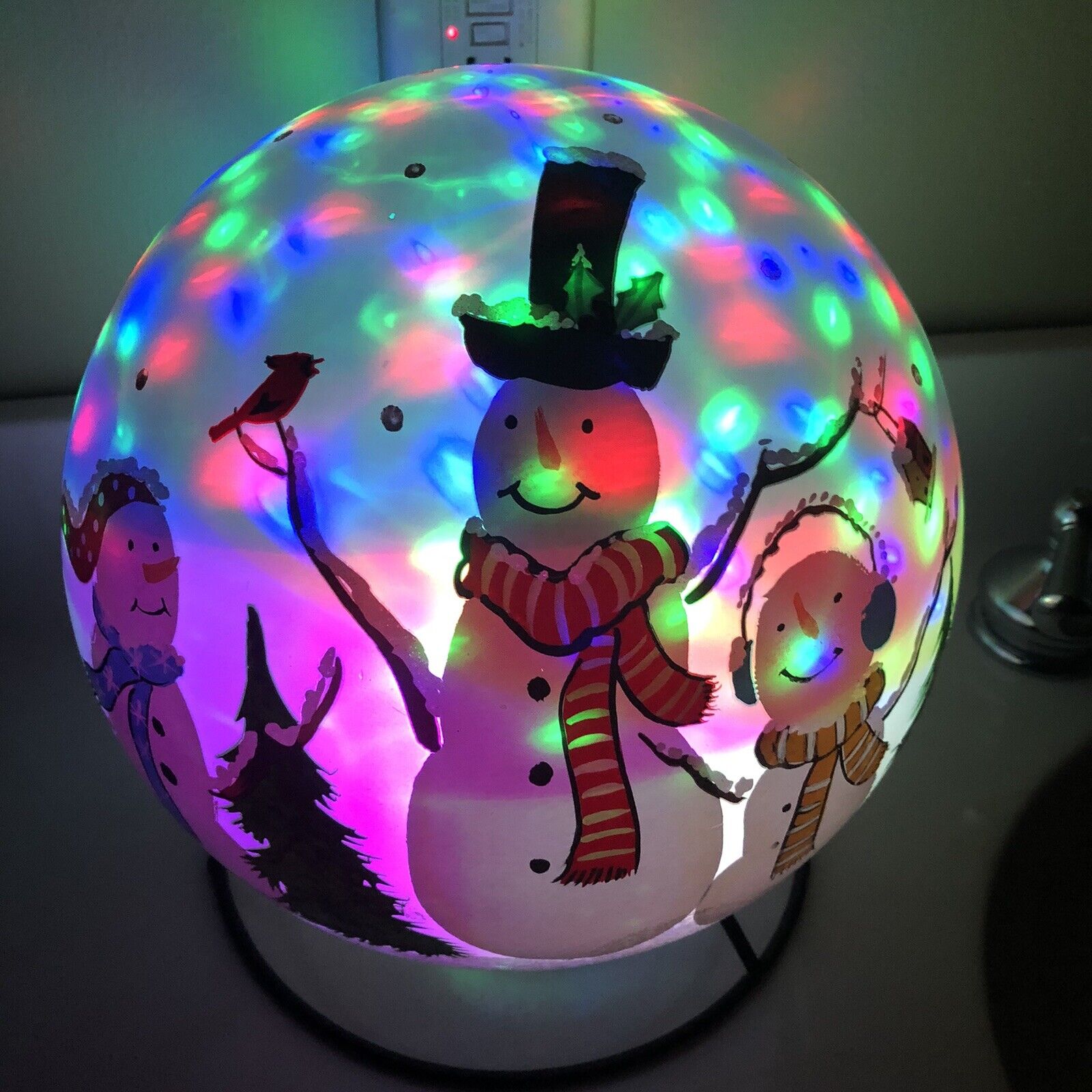 Holiday Home Large Light-Up Snowmen Battery Operated Hand Painted Glass w/Stand