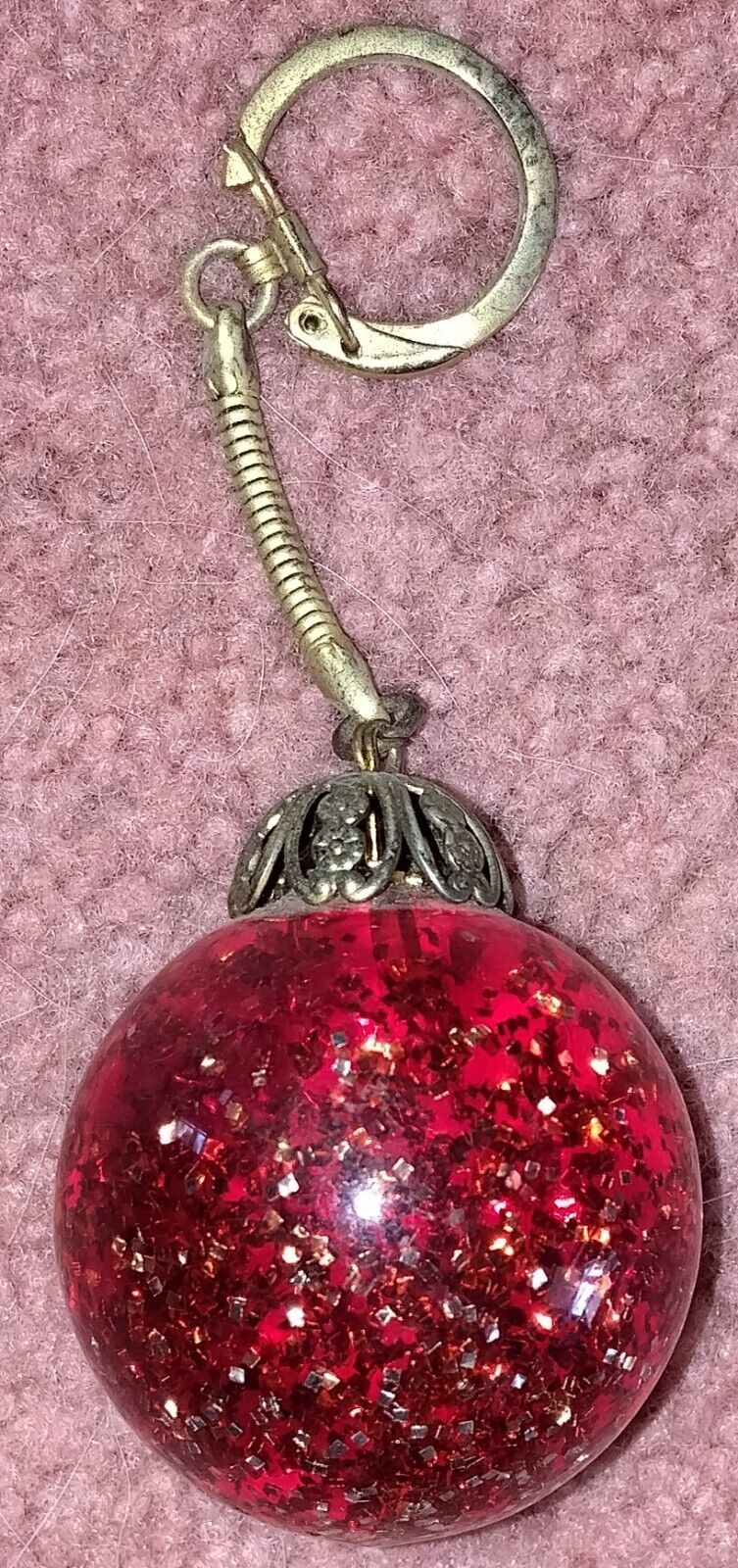 RARE Vintage Large Round Resin Red Sparkly Ball Keychain 1½\