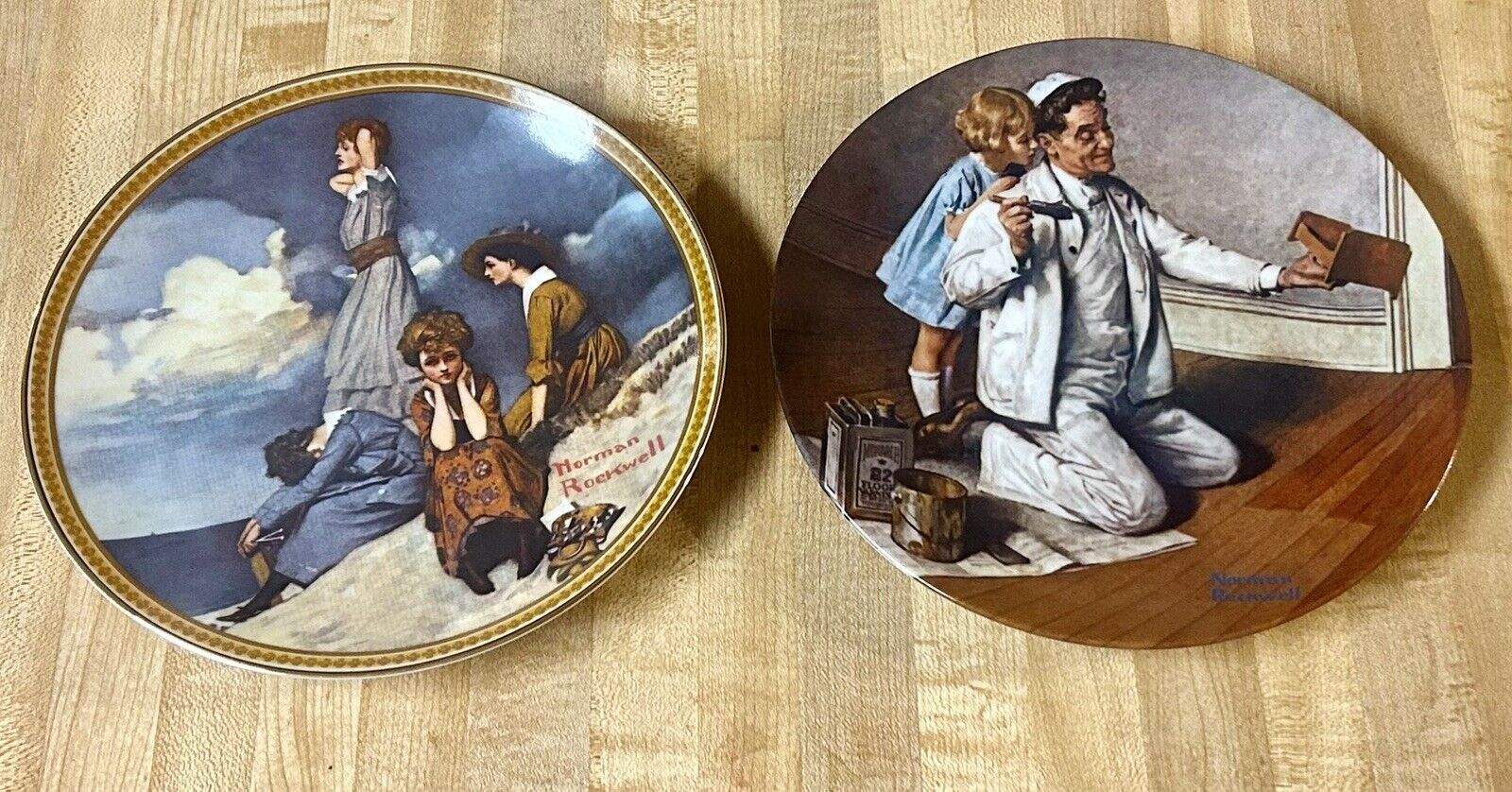 Set of Two Vintage Rockwell Plates The Painter - Waiting On The Shore 1983