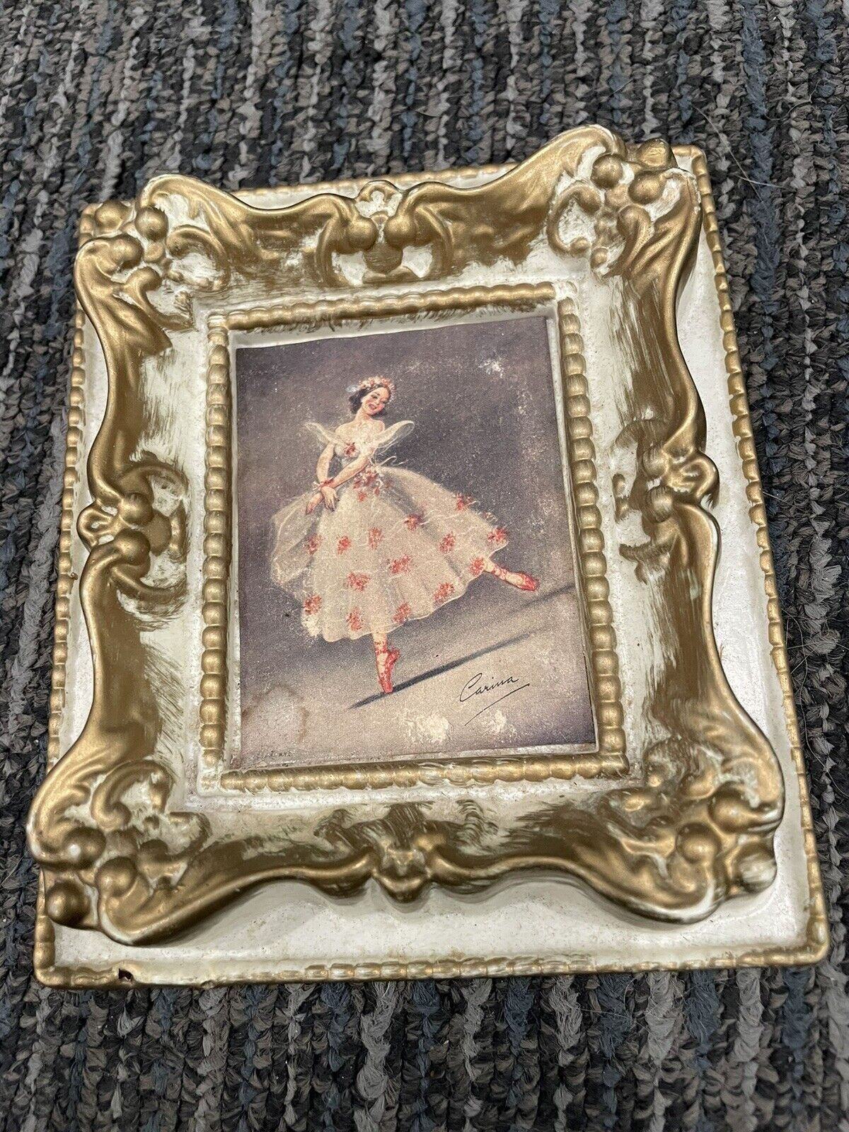 Cute Vintage Victorian Style Gold Frame Picture Wall Decor BLH+