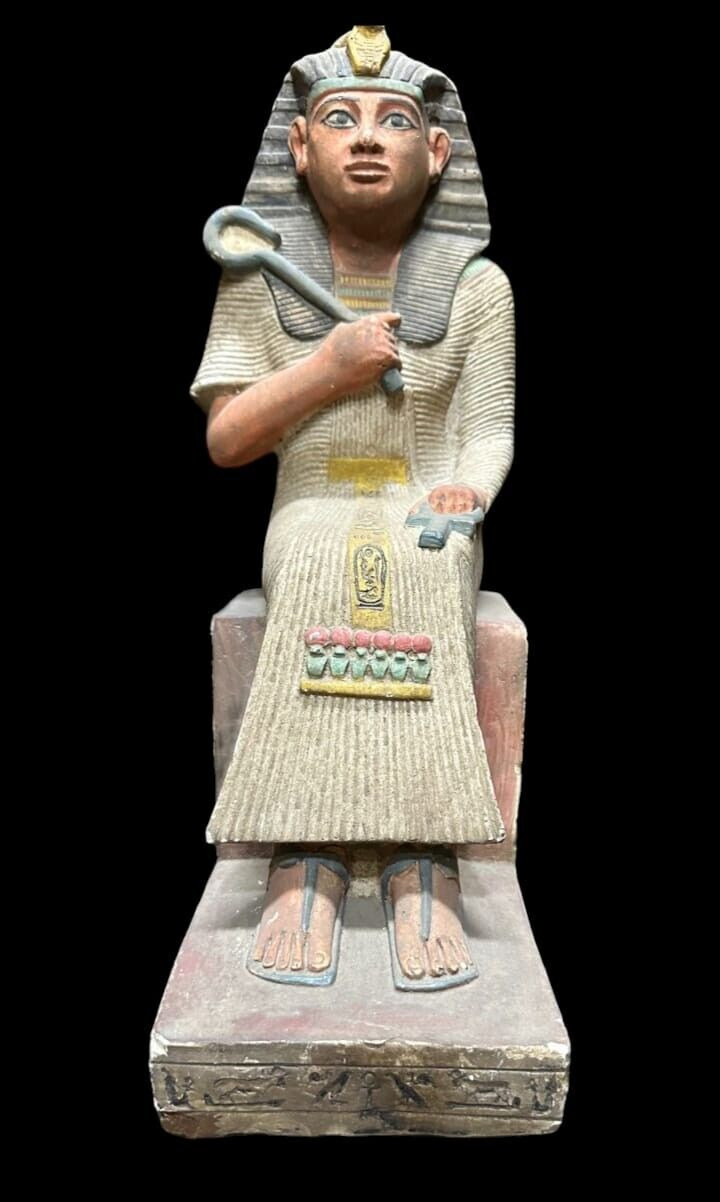 A rare ancient Egyptian artifact, the Egyptian King Akhenaten Antique BC
