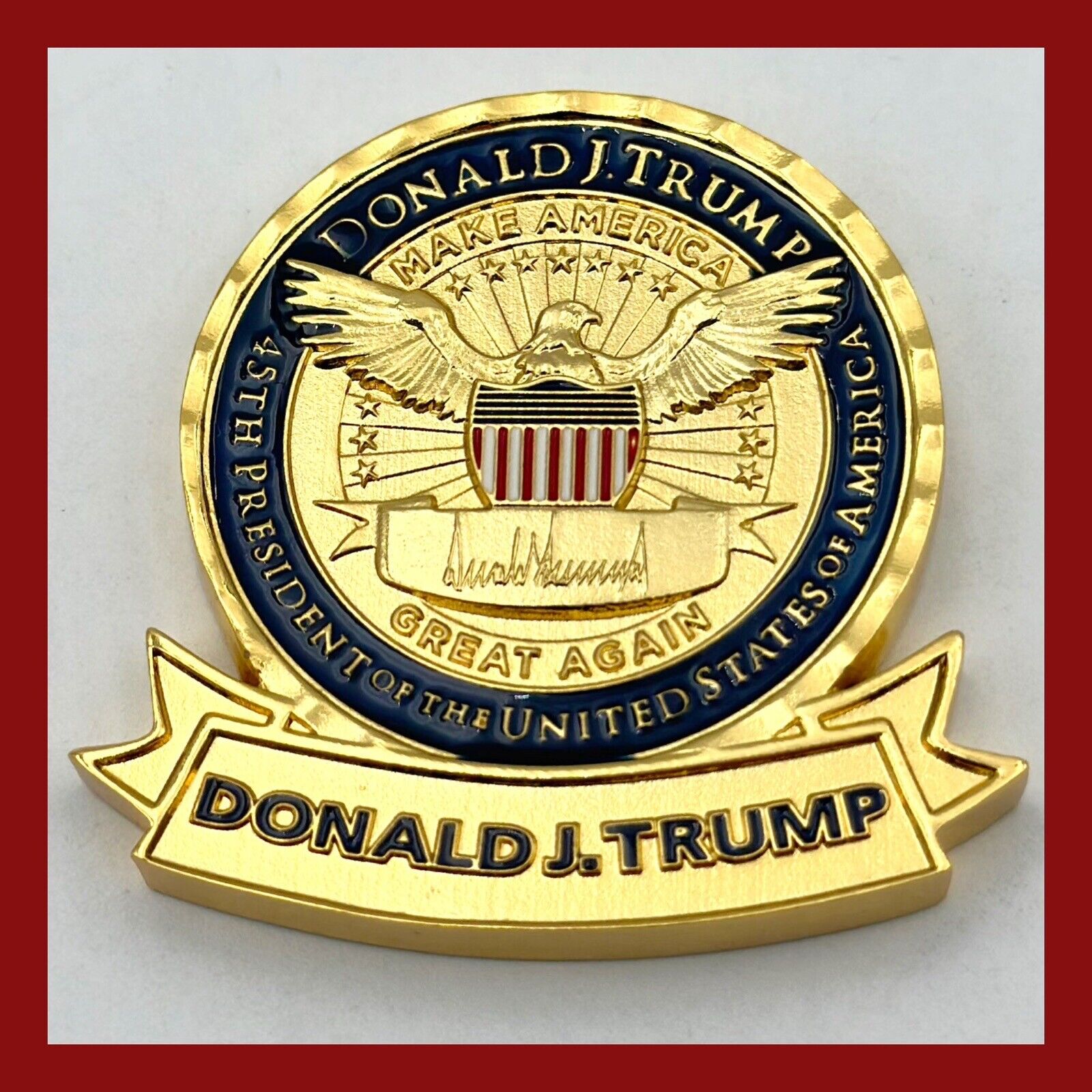 ❤️Authentic President of the United States Donald J. Trump #45 Challenge Coin❤️