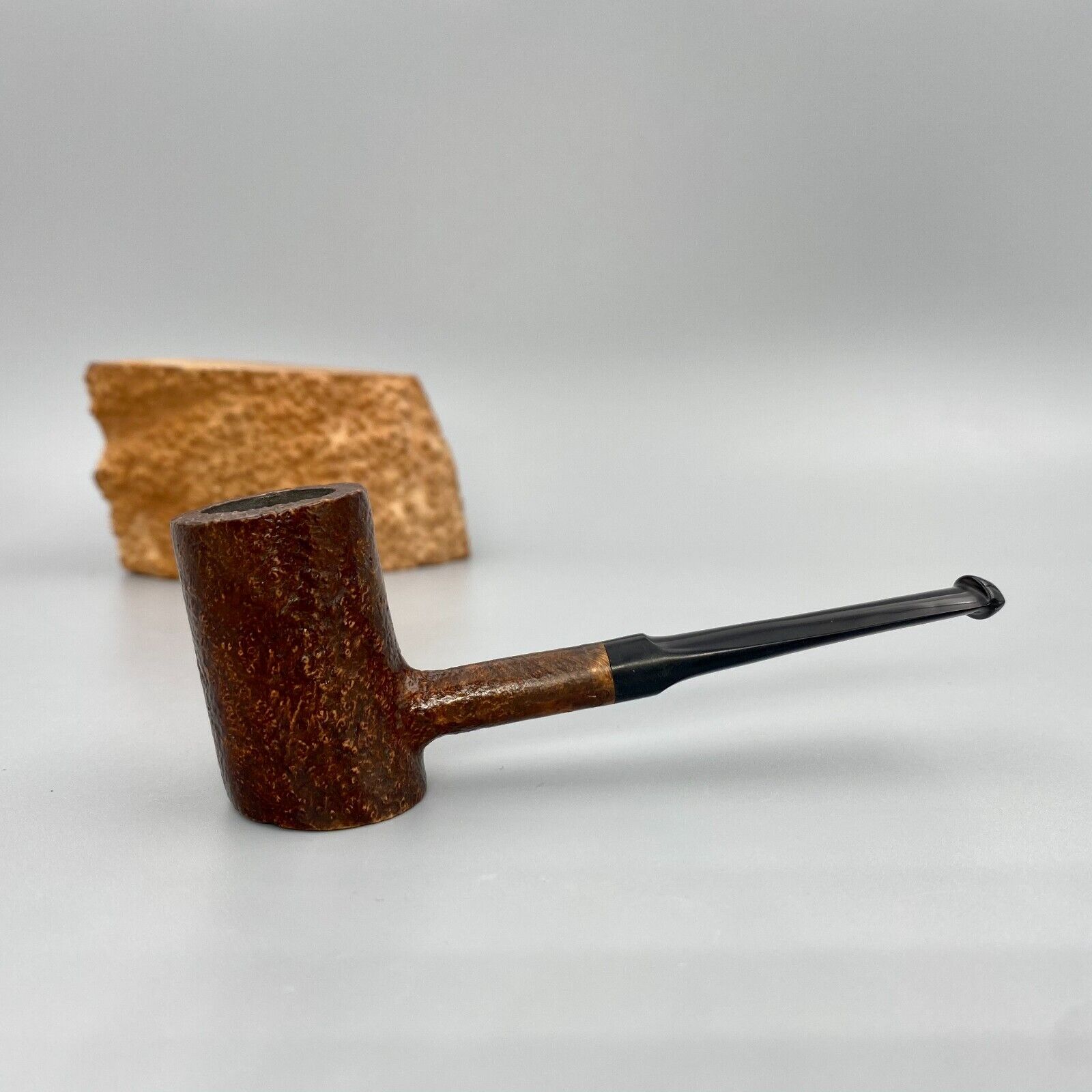 Road Town Decent series Briar wood Craft Pipe---unsmoked