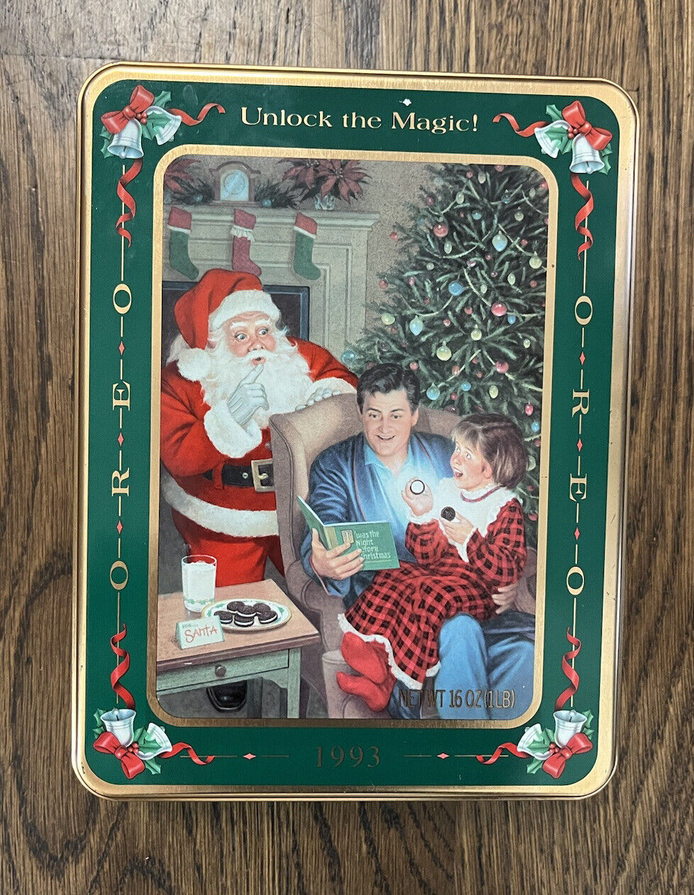 1993 Oreo Unlock The Christmas Magic Santa Clause Cookie Tin Box Baking Perfect