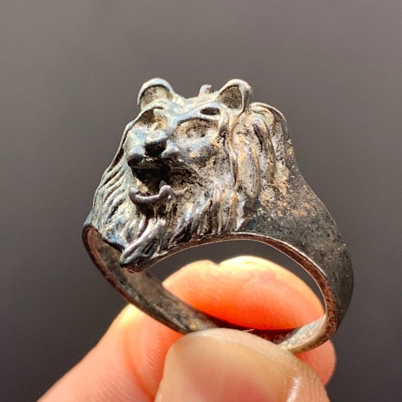 EXTREMELY ANCIENT BRONZE ANTIQUE VIKING RING LION HEAD-RING ARTIFACT VERY RARE