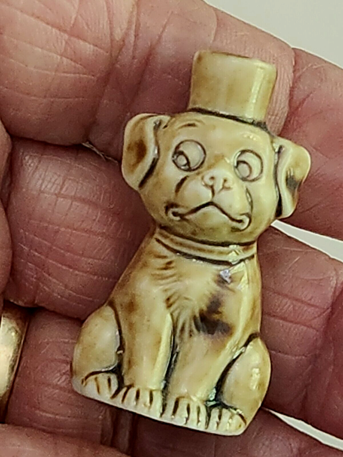 VINTAGE/ANTIQUE  SCENT BOTTLE TINY DOG-GERMANY #1704