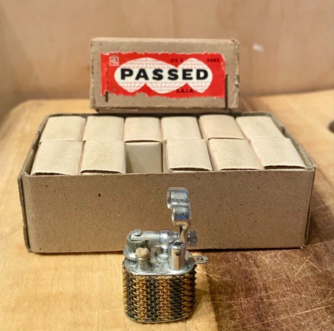 Box Of 12 Vintage 1940’s Pygmy Mini Lighters Made in Japan. Never Used. Rare