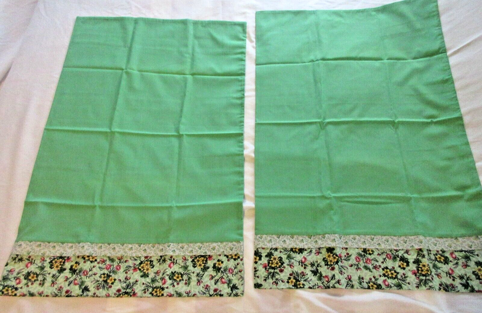 VINTAGE PILLOWCASES PAIR HANDMADE GREEN COLORWAY W FLORAL ACCENT