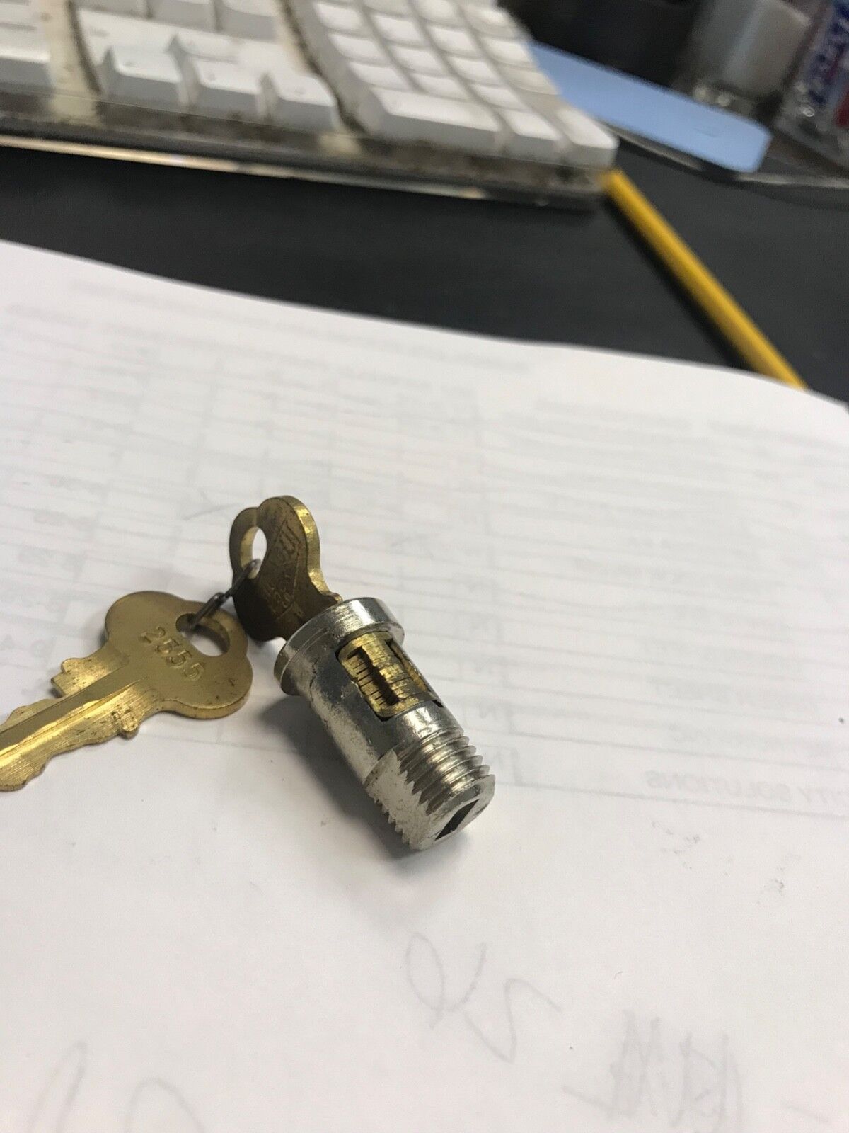 Chicago Locks - Key #1648 Lot of 9 pcs with keys cylinder cam keyed alike