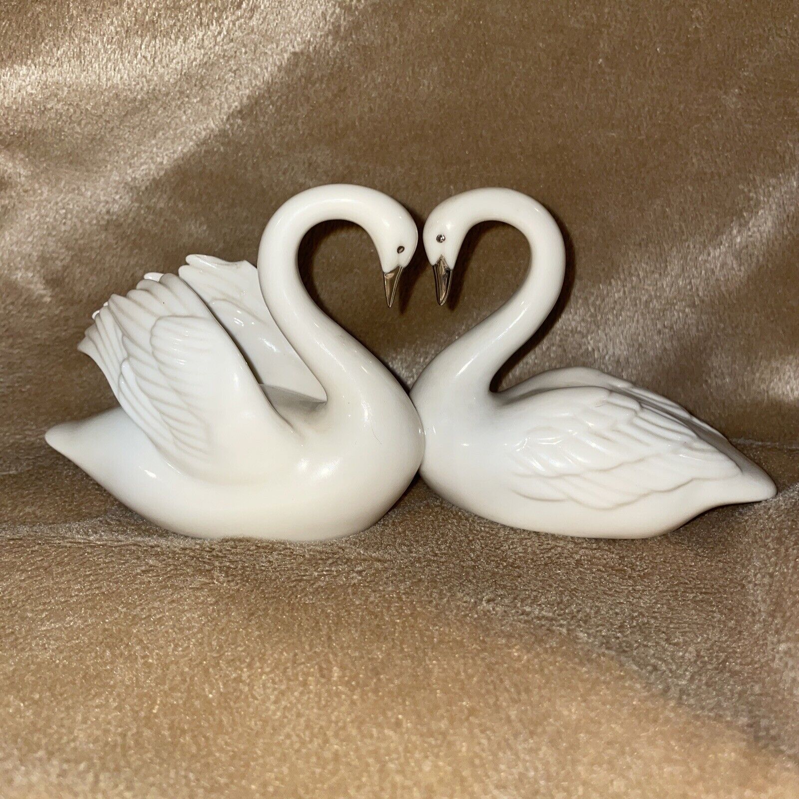 Lenox Forever Yours Swans Wedding Promises Collection