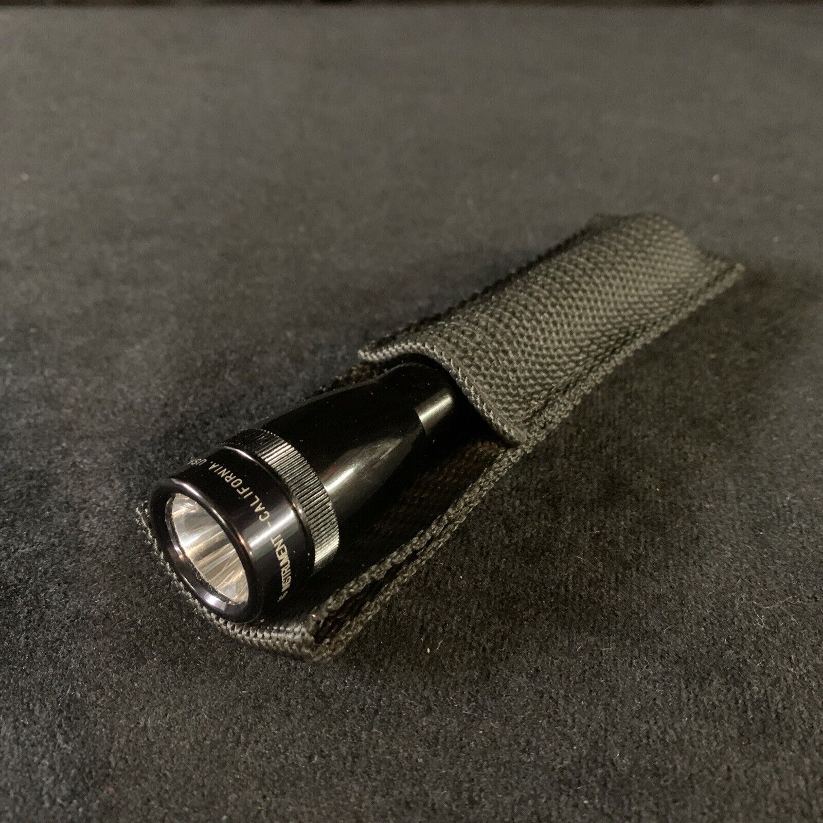 Vintage Mini Maglite Metal Flashlight 2AA Cell Made In USA. 6” W/ Nylon Sheath.