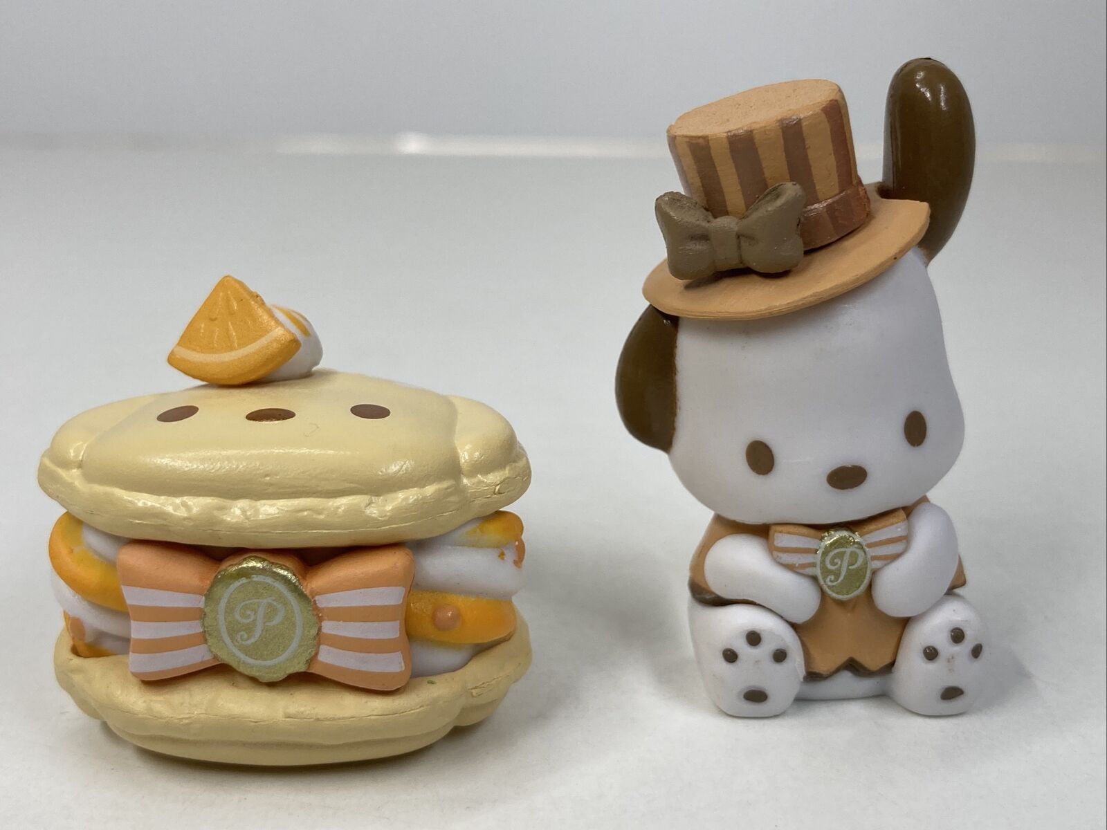 Sanrio Pochacco with Macaron 2” Mini Figure New