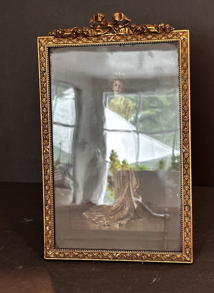 Antique Brass Gilt Elegant Frame With Bow Signed Hasseter Walnut St. Old 13 5/8”