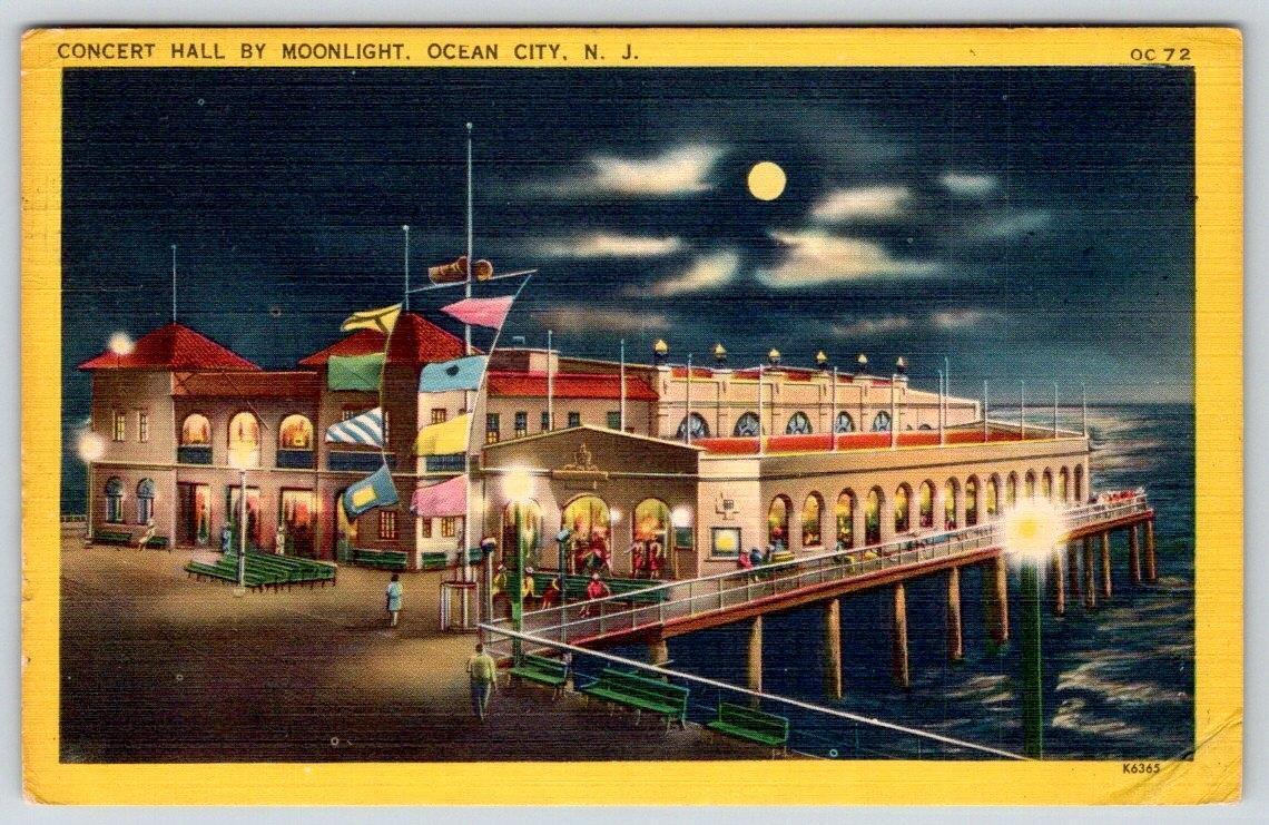 1956 CONCERT HALL BY MOONLIGHT*OCEAN CITY NEW JERSEY*NJ*VINTAGE LINEN POSTCARD