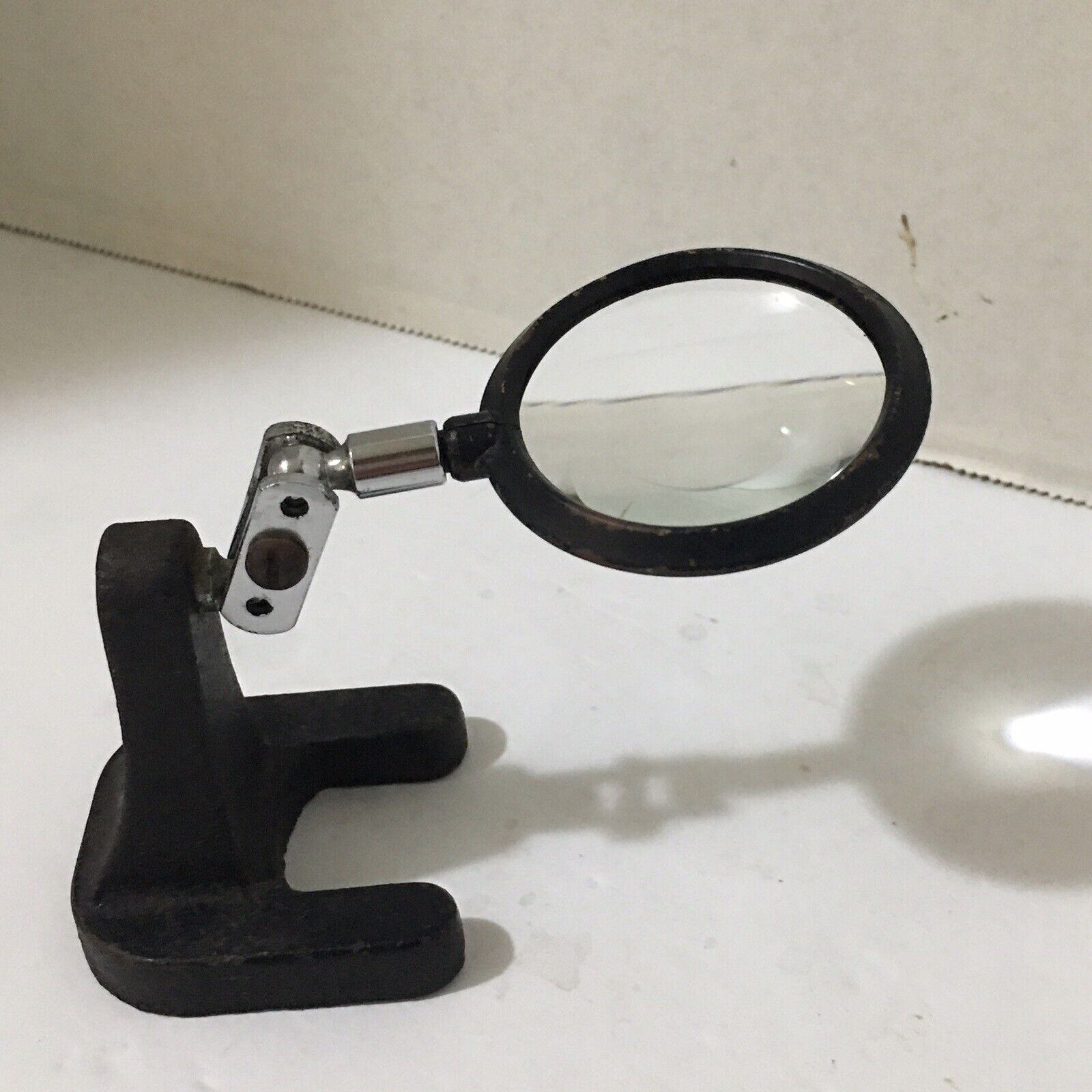 Vintage ATCO Articulated Desktop MAGNIFYING Glass Cast Iron Base US Made READ