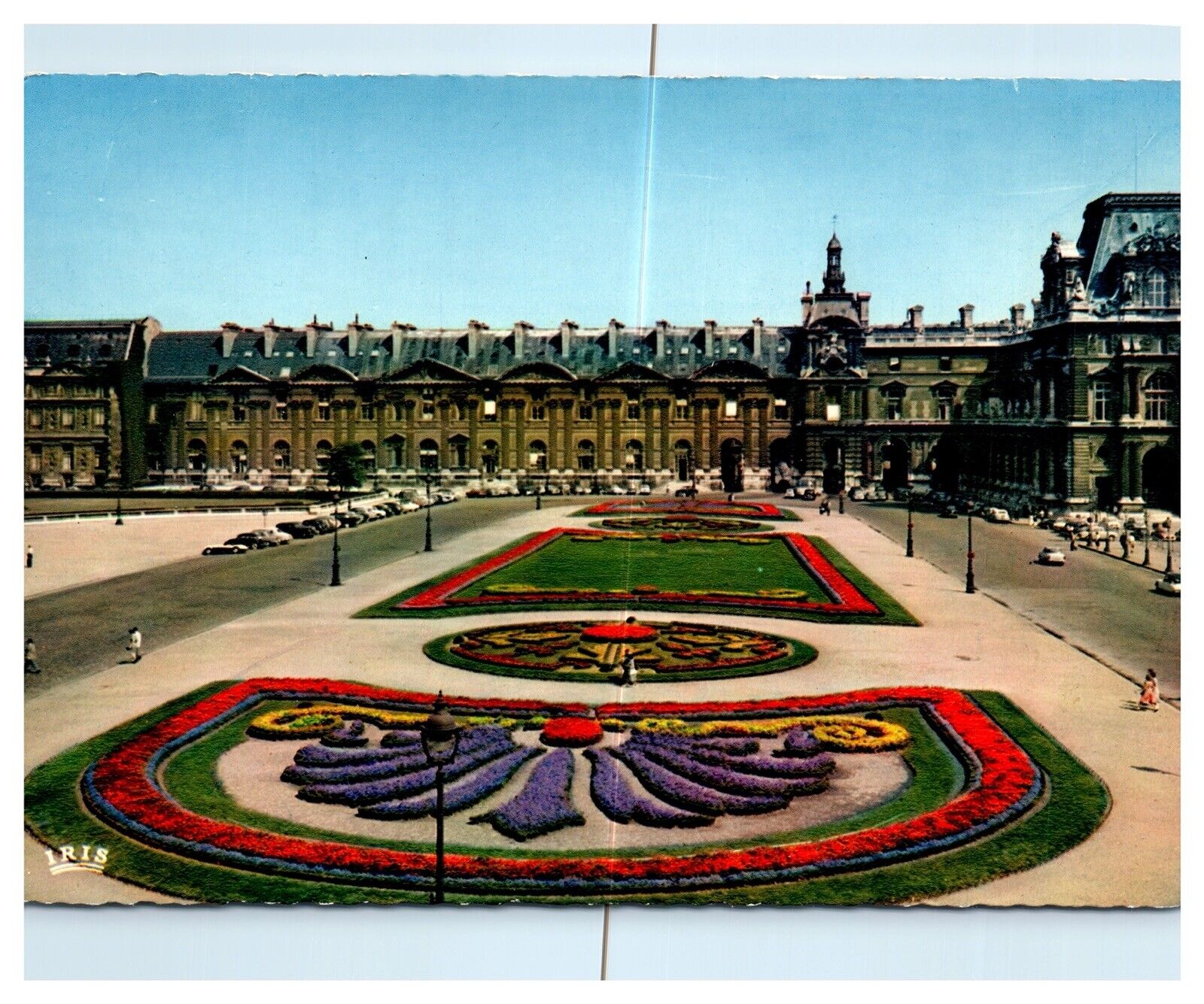 Paris France Le Louvre Et Les Jardins Historic Landmark City Flower Postcard UNP