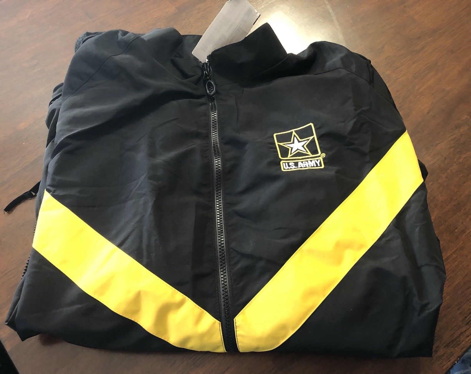 New US Army APFU (Army Physical Fitness Uniform) Jacket Black & Gold - Med - Reg