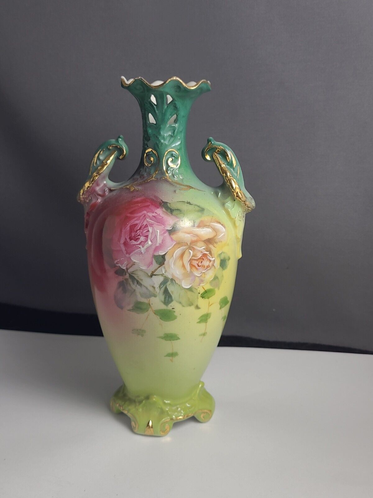 vintage royal bayreuth Vase