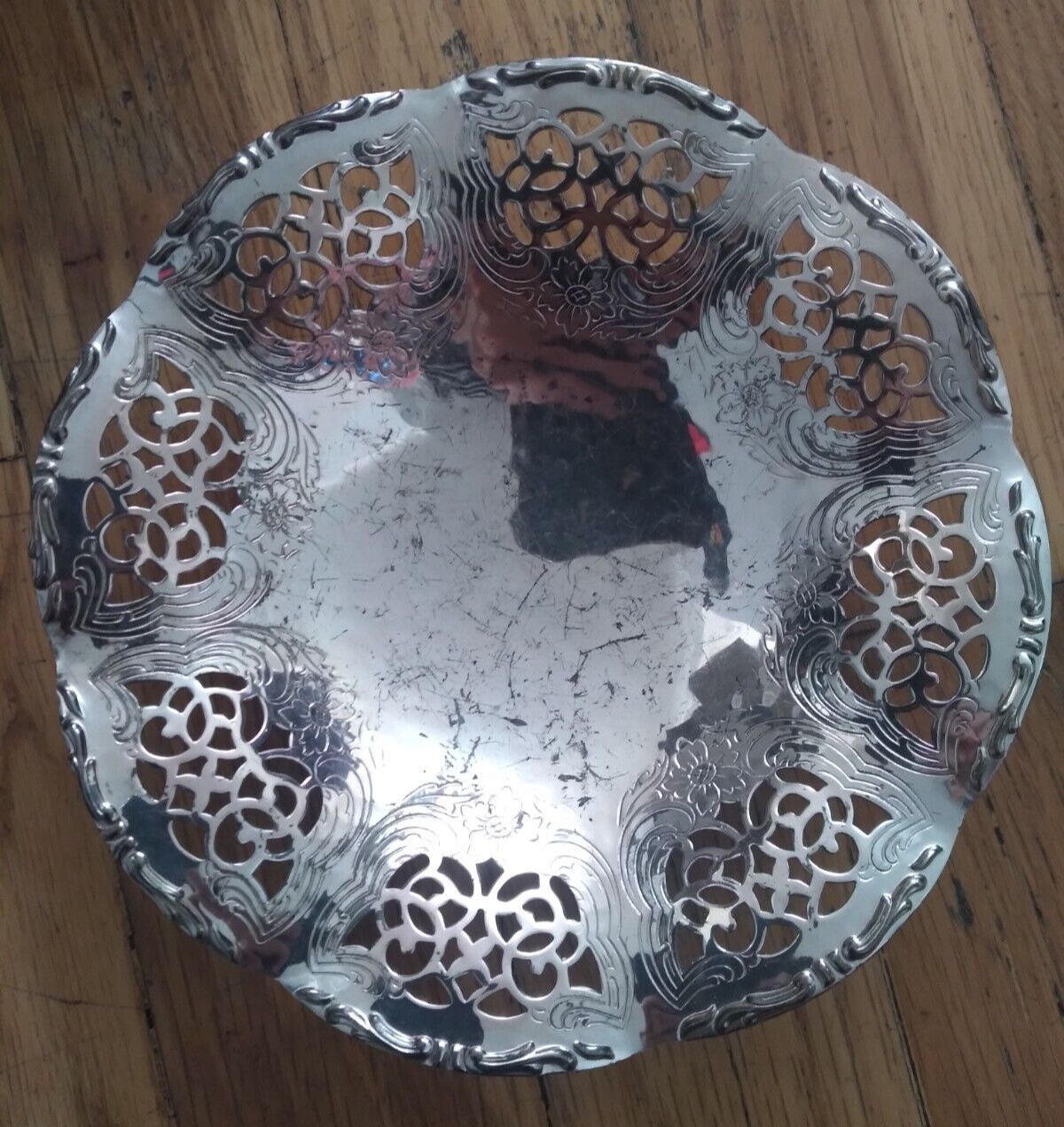 Vintage Silver Plate Candy Jewelry Dish 5.5 inches