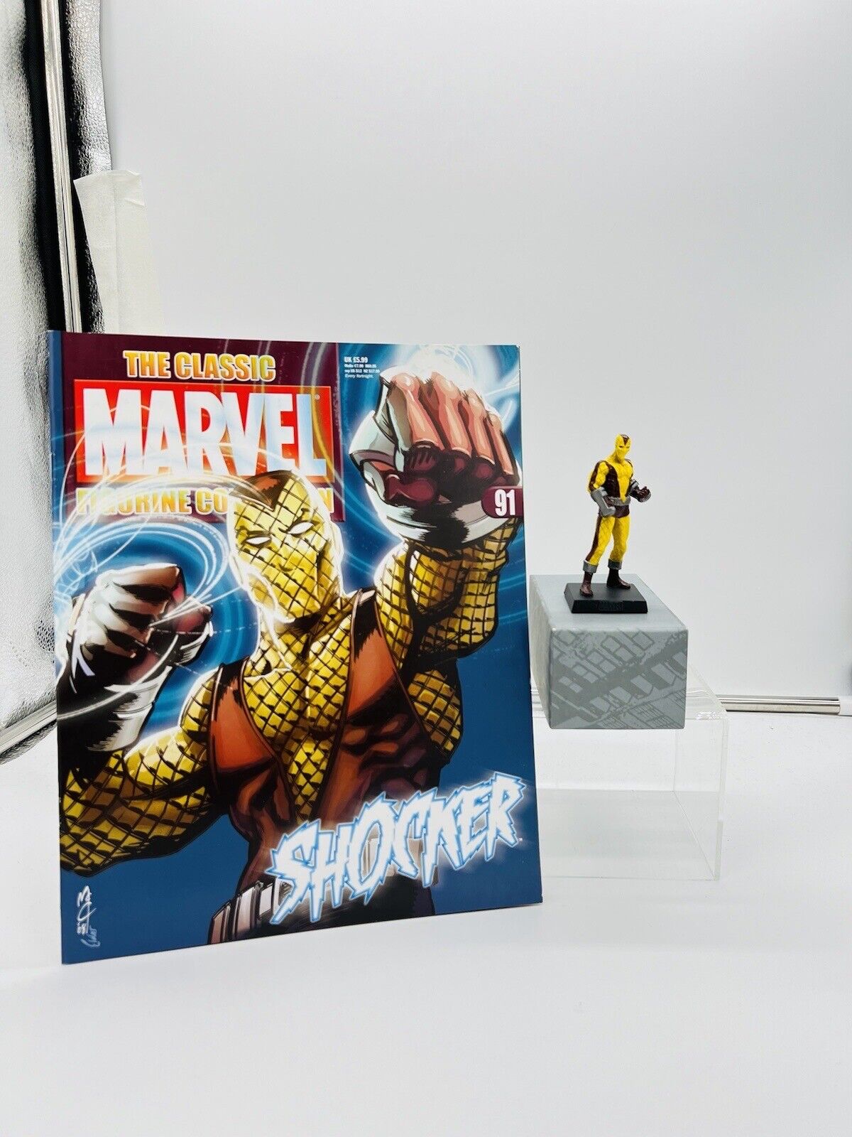 SHOCKER MARVEL CLASSIC ACTION FIGURE HAND PAINTED WITH MAGAZINE BY EAGLEMOSS