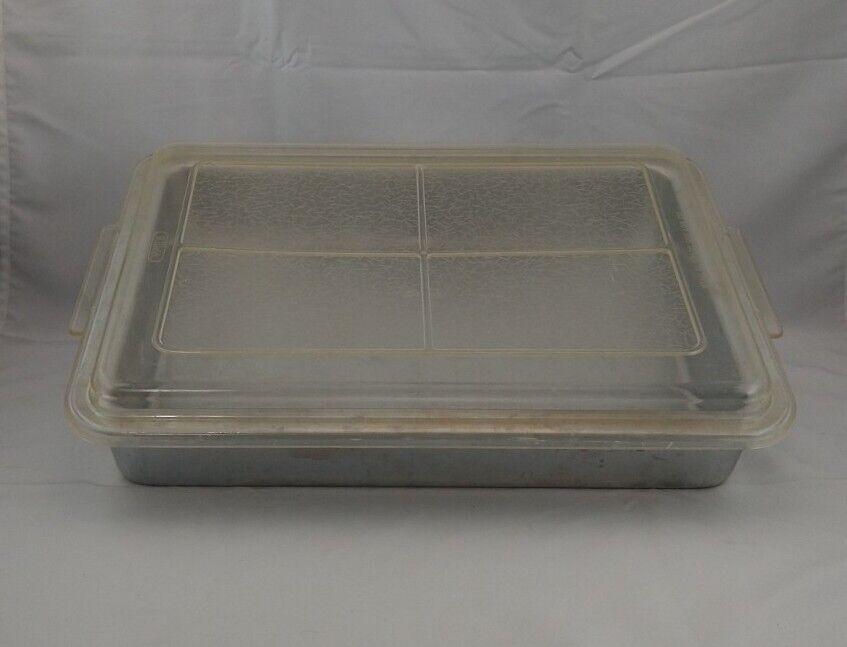 VINTAGE REMA AIRBAKE INSULATED DOUBLE WALL PAN WITH LID 13x9x2.25”
