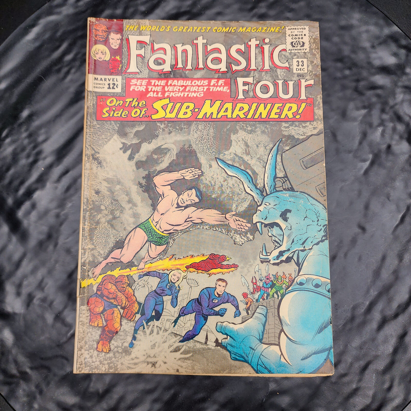 Fantastic Four #33 Kirby Cover 1st App Attuma Sub-Mariner Key Marvel Comics 📘
