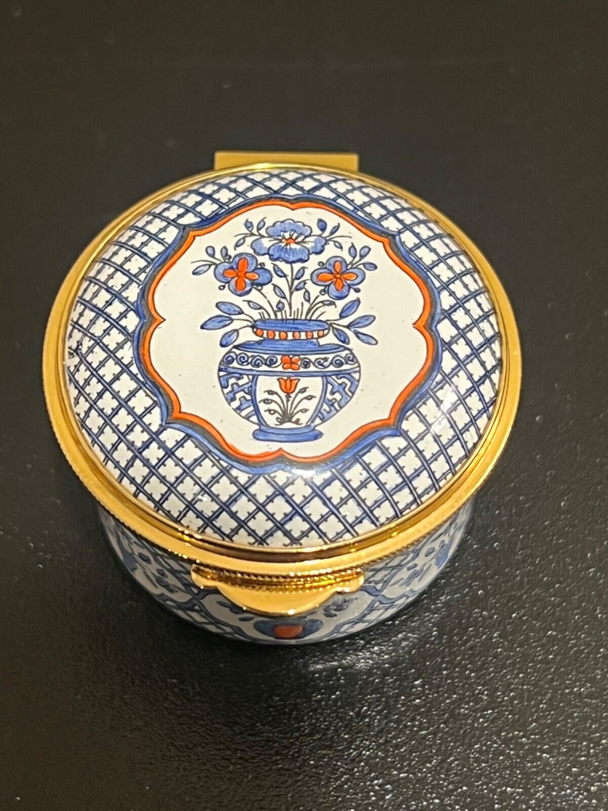 Staffordshire Enamels Pill Box, a gorgeous hand painted 18th Century Treasure