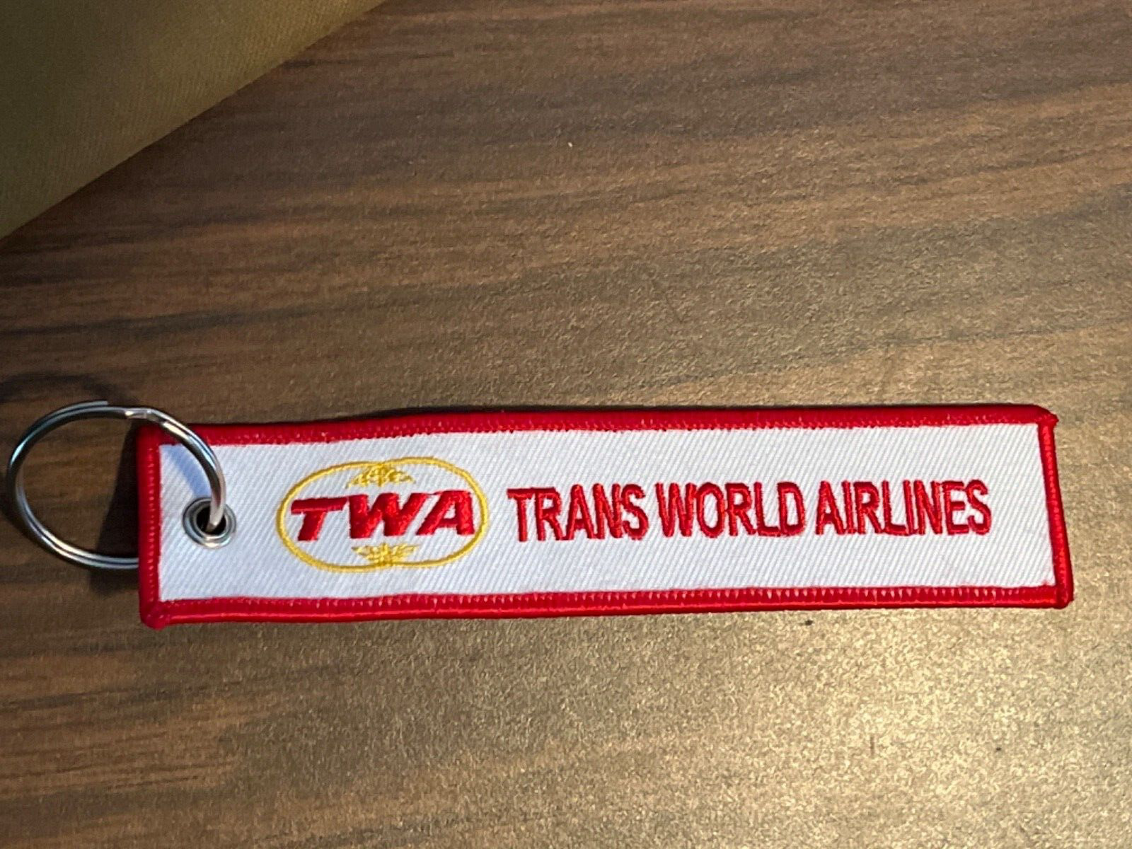 Vintage Genuine TRANS WORLD AIRLINES TWA keychain REMOVE BEFORE FLIGHT tag -