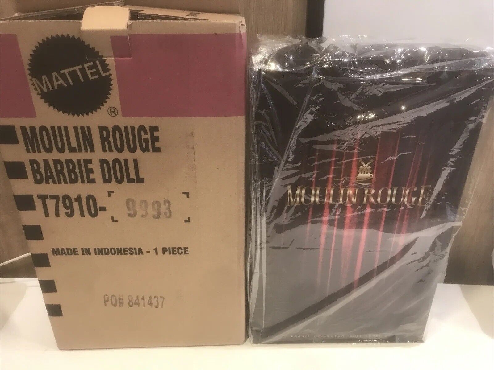 Moulin Rouge Gold Label Barbie- NRFB.